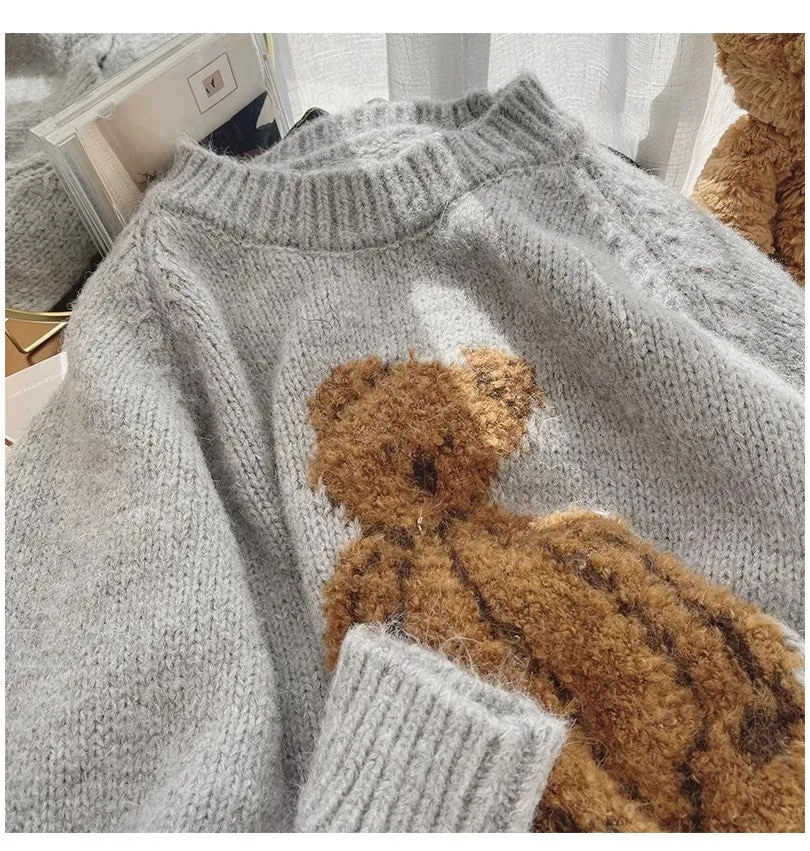 bear round neck sweater for women new style casual long-sleeved sweater    S4822