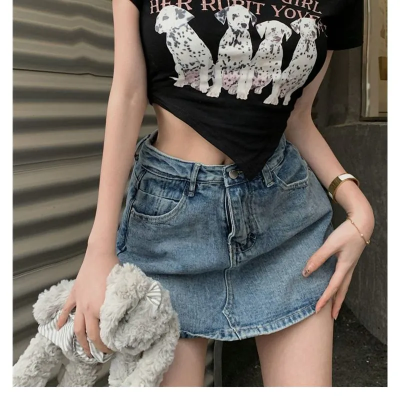 Irregular Print Black Cartoon Cropped Spicy Girl Short Sleeve Tee