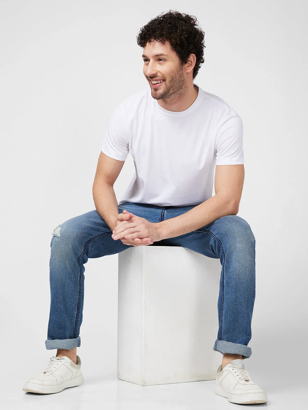 Spykar Mid Rise Regular Fit Narrow Length Blue Jeans For Men
