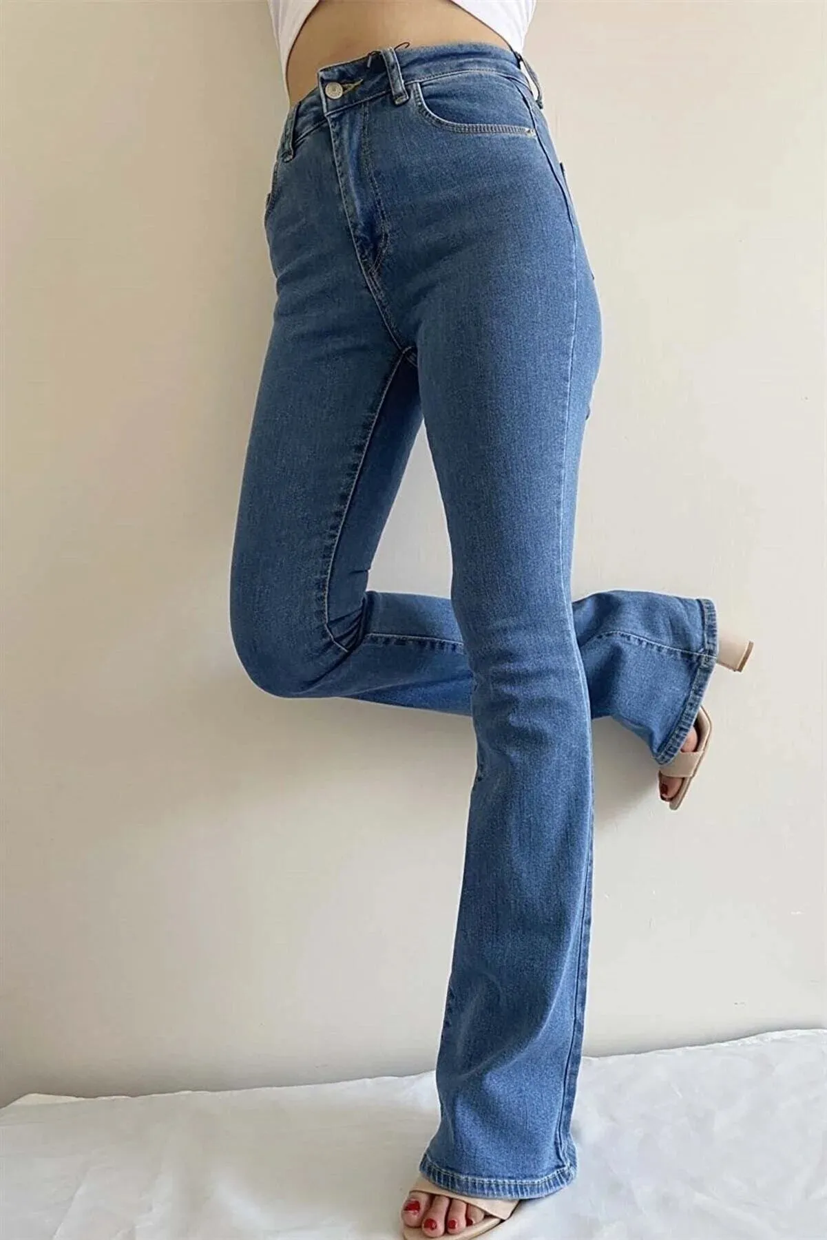 Trendnaturel Lycra Spanish Fadeproof Medium Blue Jeans Trousers