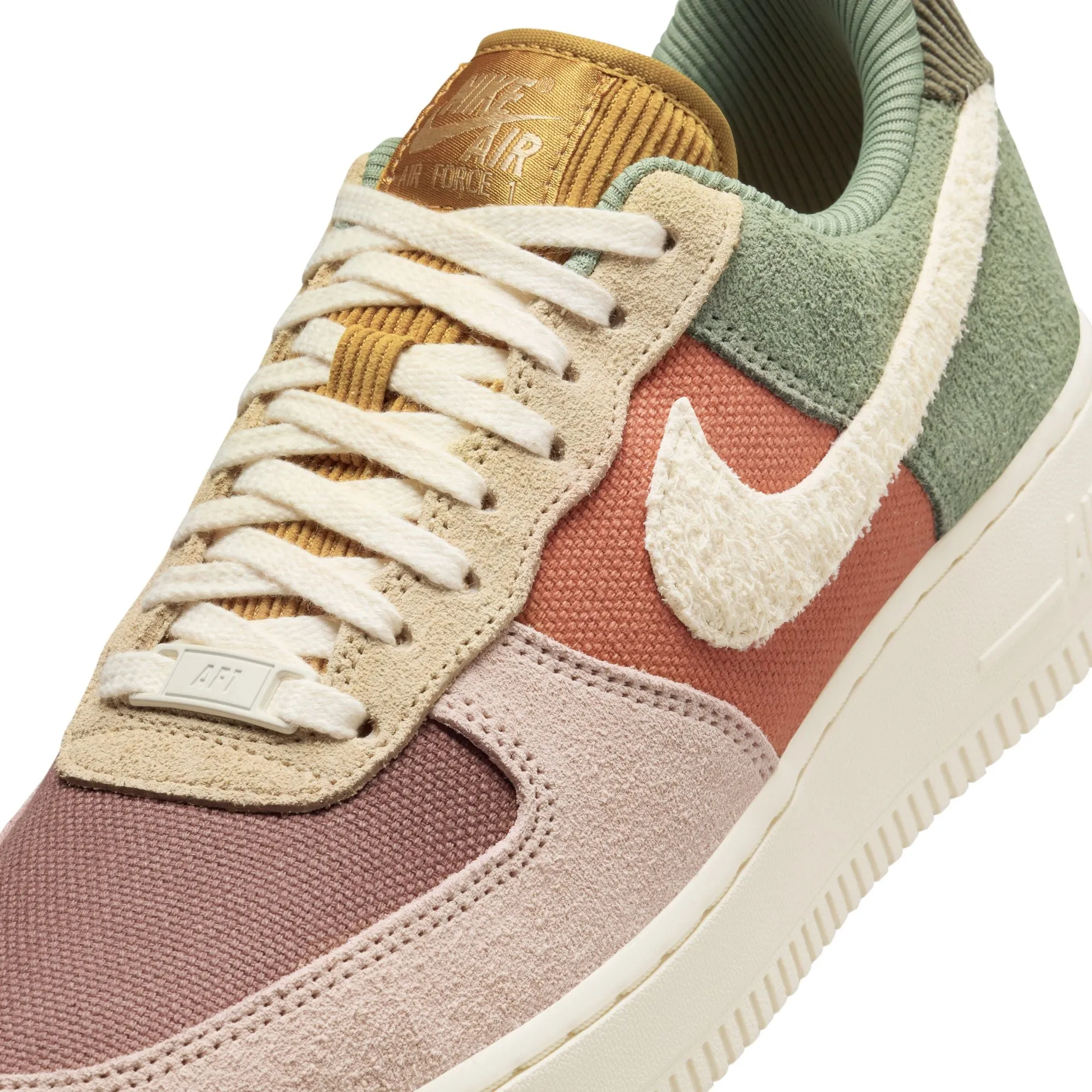 WMNS Nike Air Force 1 '07 Low LX