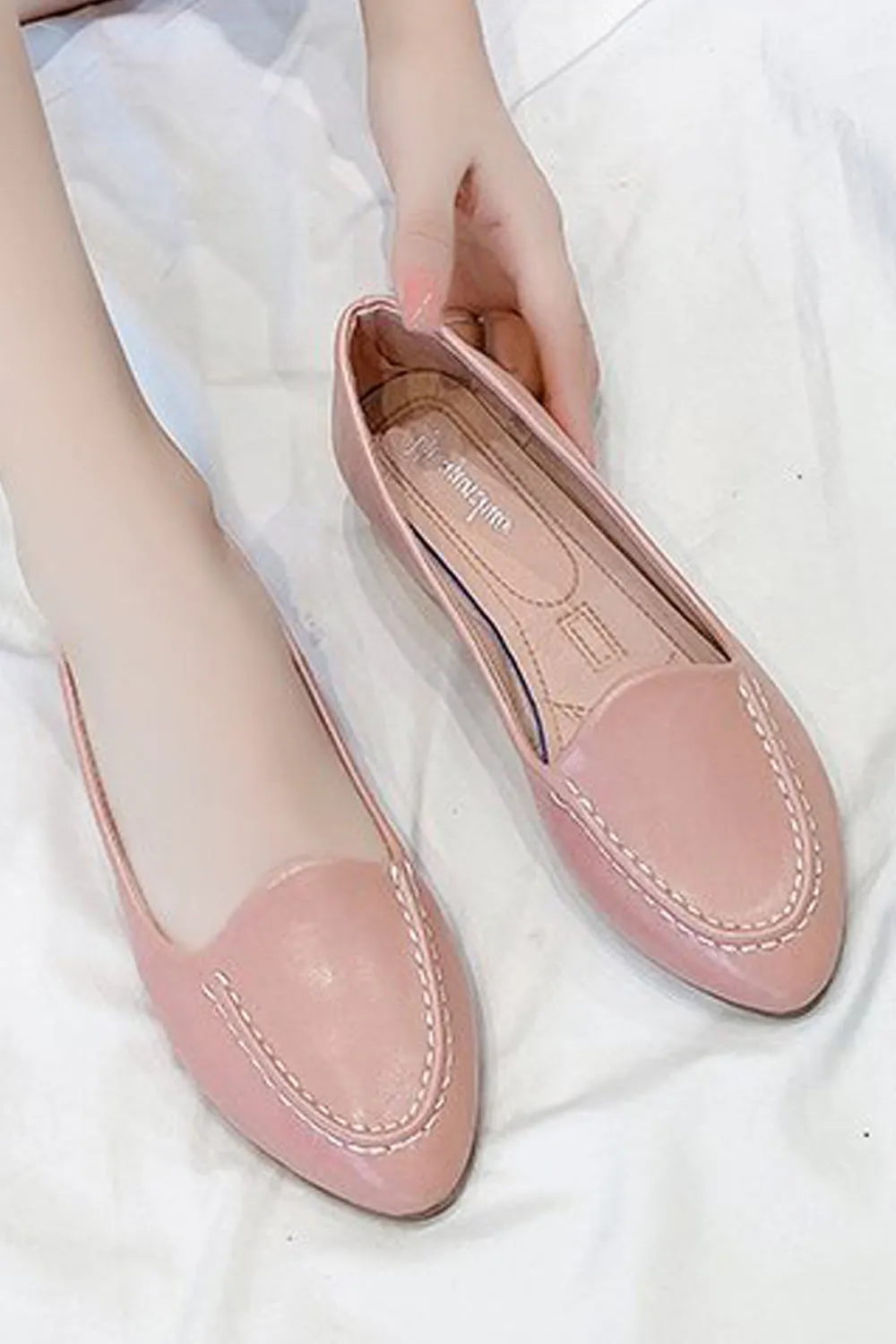 Women Comfortable Solid Colored Flat Heel Shallow Mouth Soft Loafer Shoes - WSFL104256